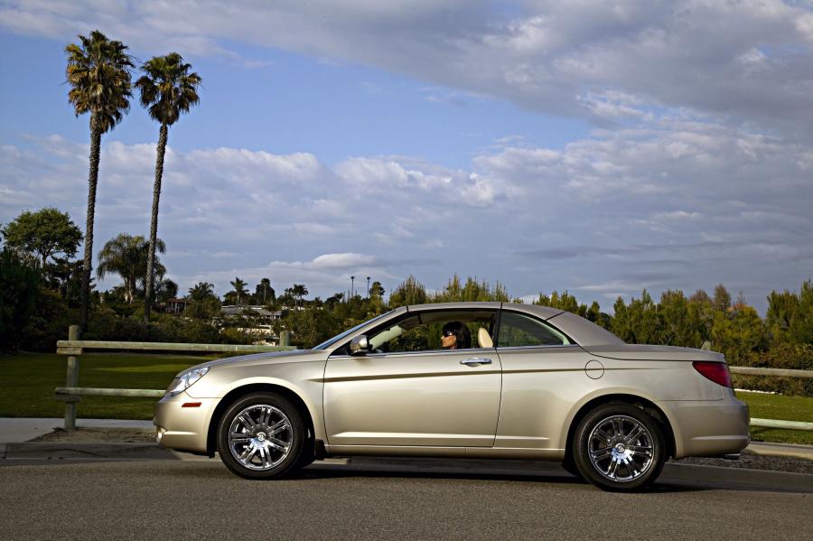  Chrysler Sebring Convertible 2008 года  (фото 56 из 150)
